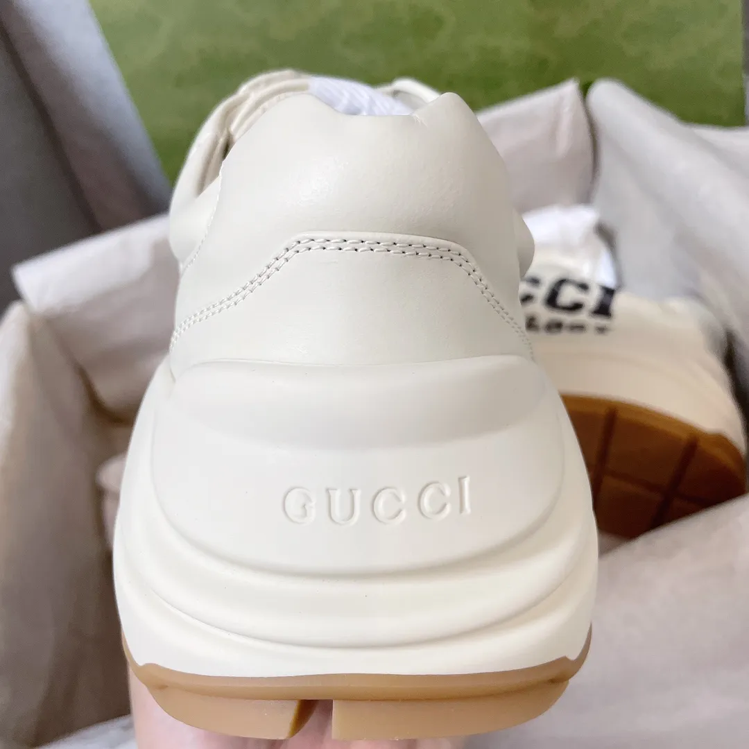 P700👟👟 The top version of GUCCI dad shoes, the latest upgraded version❗❗ The fabric is 100% consistent with the store. The whole series uses four leather styles. Each pattern, color and fabric are one-to-one consistent with the store. Women's size 35 36 37 38 39 40 Men's size 39 40 41 42 43 44 (women's size 34, men's size 45 can be customized)